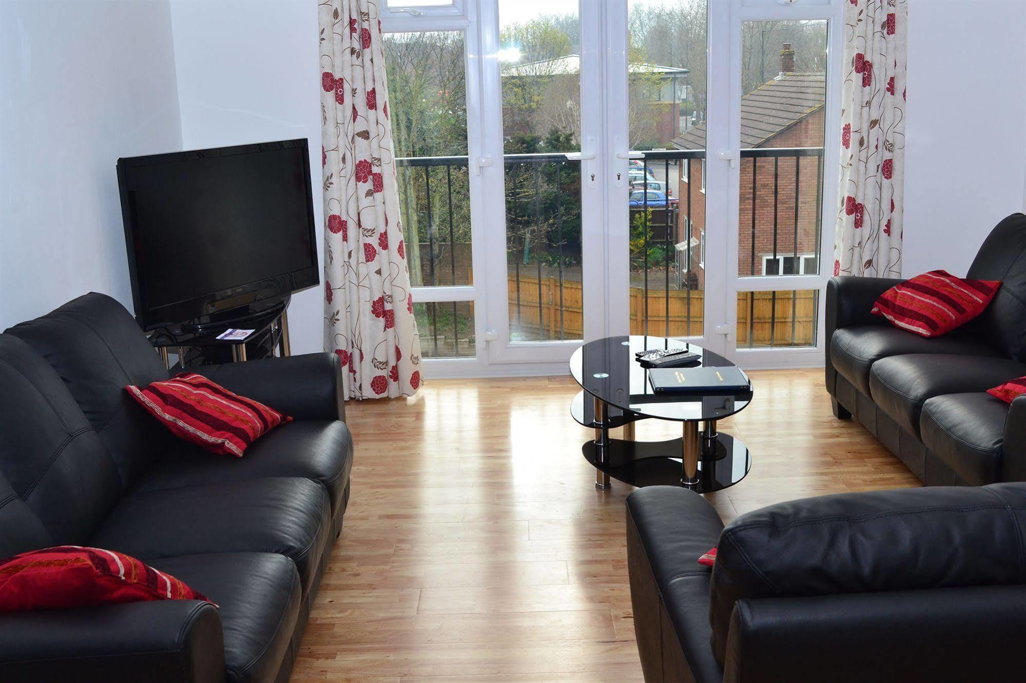 Bristol Serviced Lettings - Beaufort Court Exterior foto